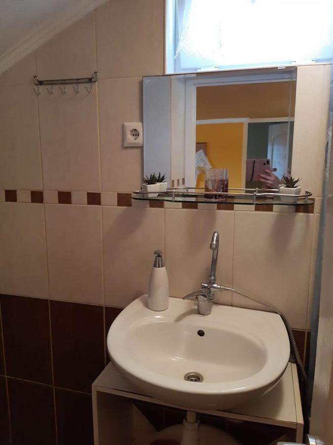 Aranyeso Apartman Hajdúszoboszló Buitenkant foto