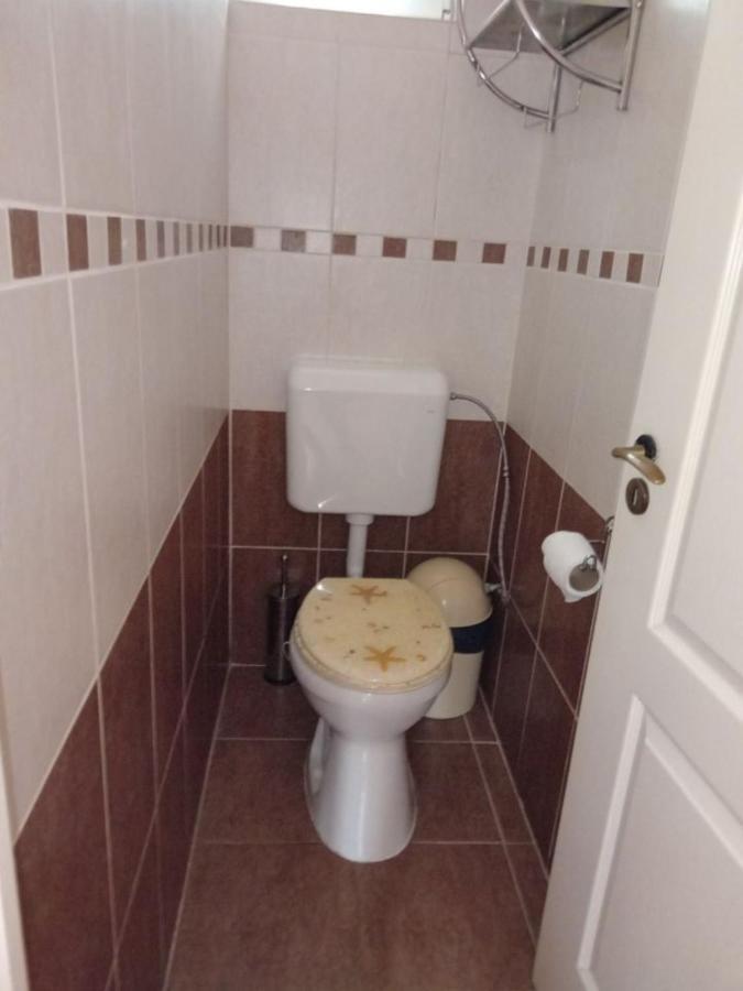 Aranyeso Apartman Hajdúszoboszló Buitenkant foto