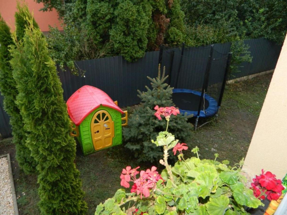Aranyeso Apartman Hajdúszoboszló Buitenkant foto
