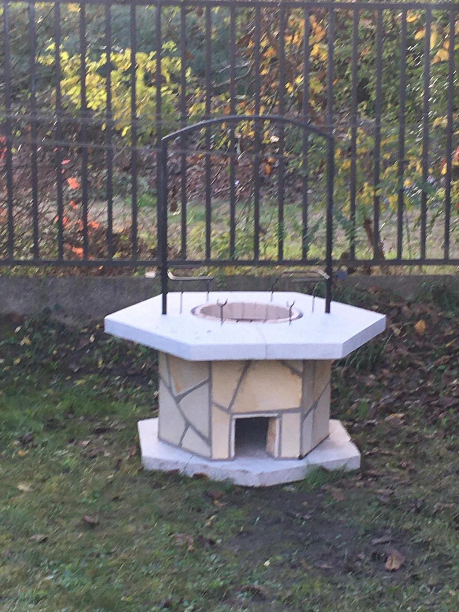 Aranyeso Apartman Hajdúszoboszló Buitenkant foto