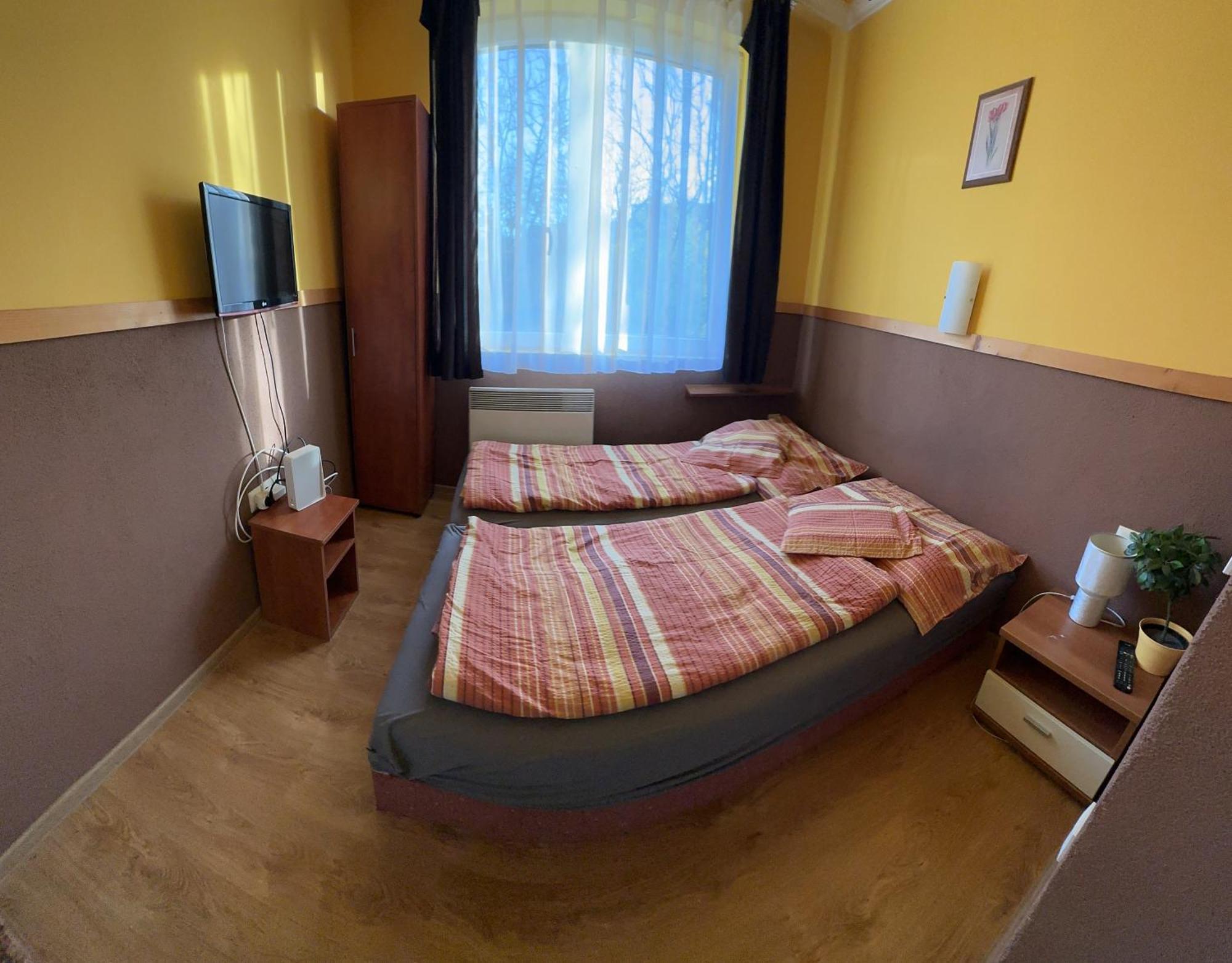 Aranyeso Apartman Hajdúszoboszló Buitenkant foto